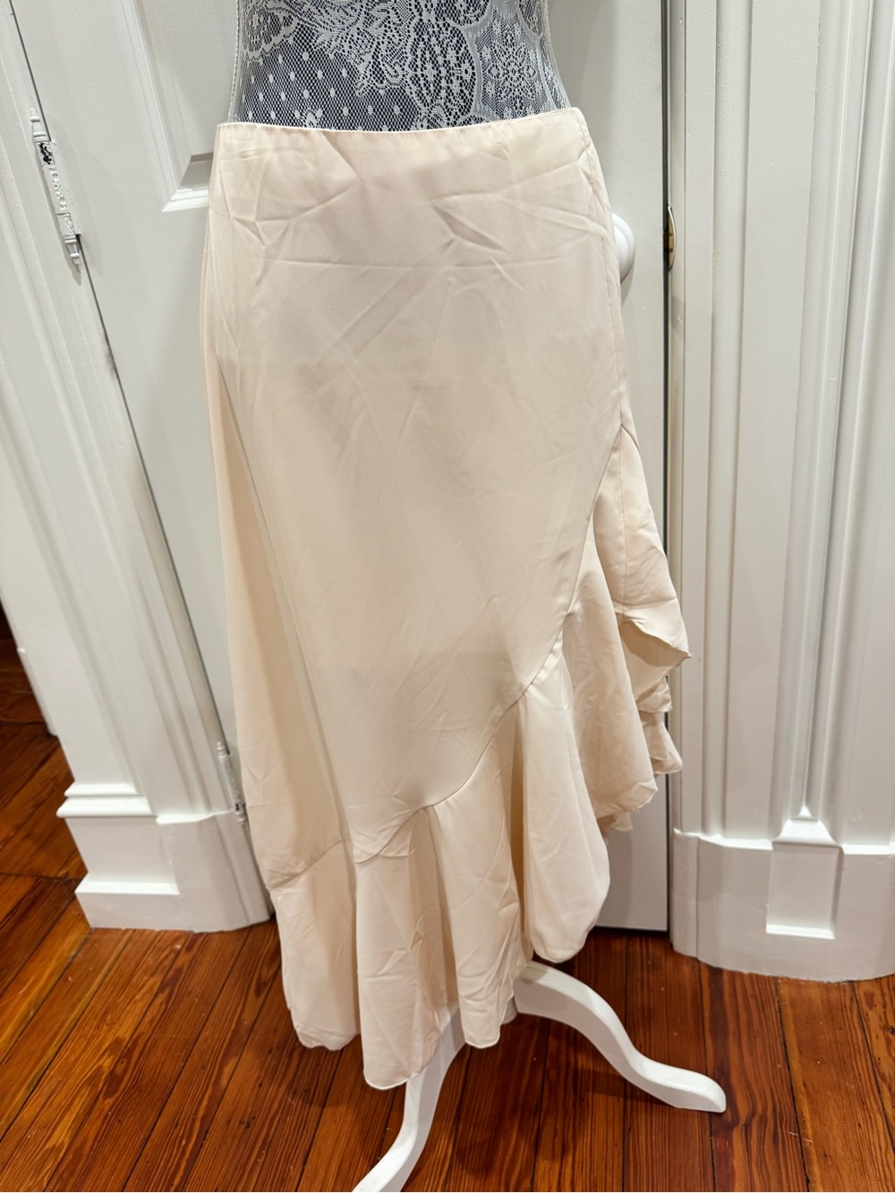 NWT Cider Cream Asymmetrical Ruffle Midi Skirt Sz.L Coquette Fairycore Festival